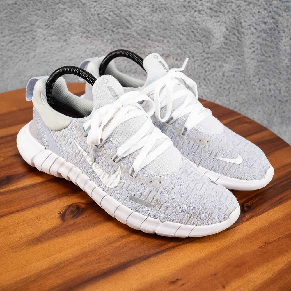 Nike Free Rn 5.0 Pure Platinum Womens Gray Silver White Size 9 Running Shoes